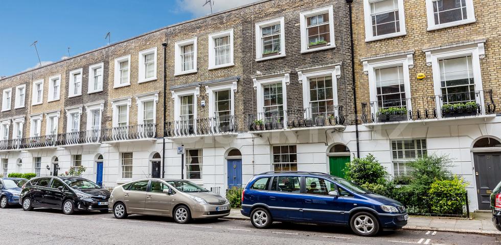 			LUXURY 3 BED 2 BATH HOUSE !!!, 3 Bedroom, 1 bath, 1 reception House			 Goldington Street, KINGS CROSS / CAMDEN